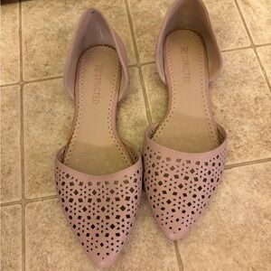 Restricted pointy flats, soft pink. Size 8.5